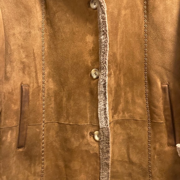 Bloomingdales Shearling Coat Size 14/16 FINAL DROP. - Picture 8 of 16